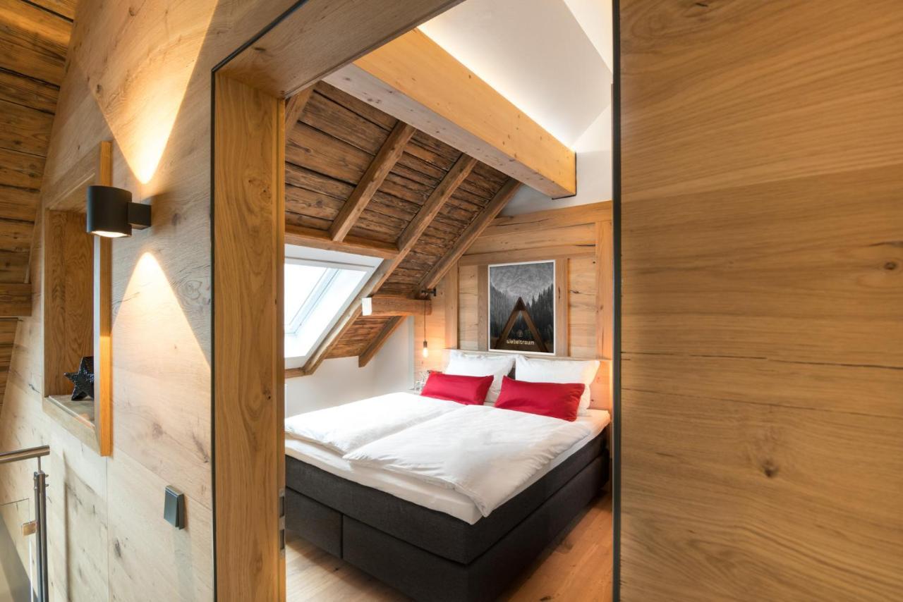 Chalet-Ferienwohnung Giebeltraum, 115 Qm, Wellness/Fitness/Sauna - Bergroedelhof Feilitzsch Buitenkant foto