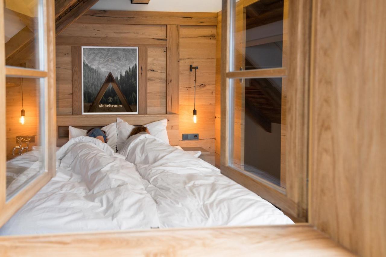 Chalet-Ferienwohnung Giebeltraum, 115 Qm, Wellness/Fitness/Sauna - Bergroedelhof Feilitzsch Buitenkant foto